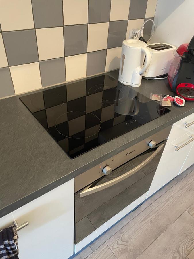 Appartement Entier Moissac Centre 30 M2 Calme Avec Cour Interieure Pour Velos A 50M Du Marche De Moissac Ngoại thất bức ảnh